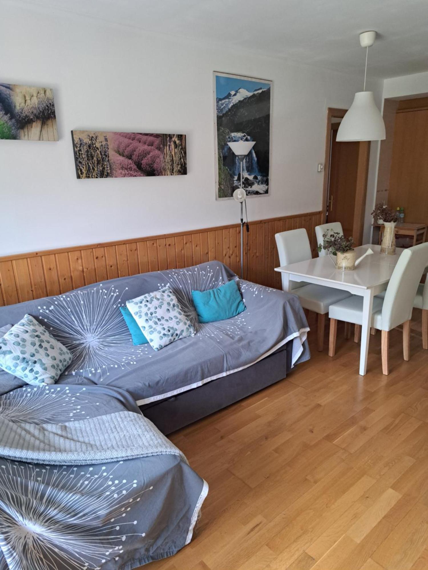 L'Artiga Apartment Sesue Ngoại thất bức ảnh